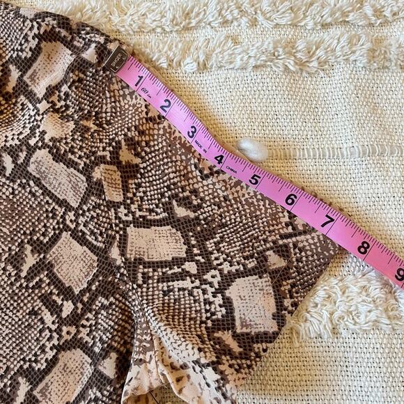 NWT Equipment 100% silk Python Riley Tee in Nude xsmall - Picture 14 of 16